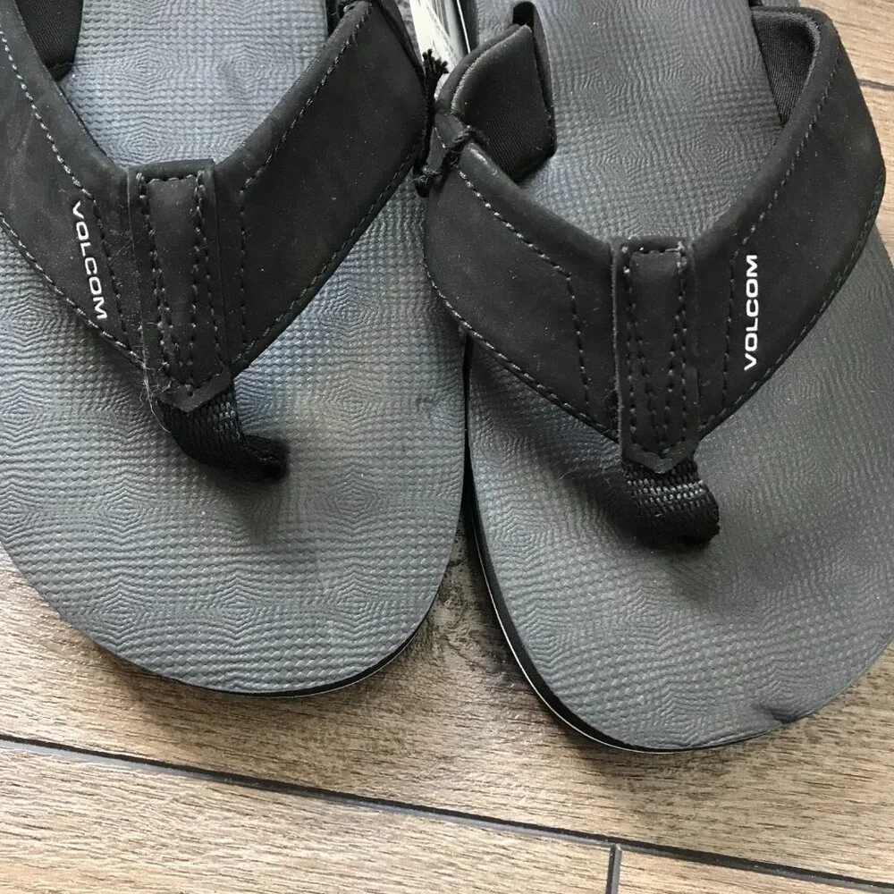 Volcom Victor Flip Flops Unisex Big Kids Size‎ 3 Black Foam Summer, Beach NEW